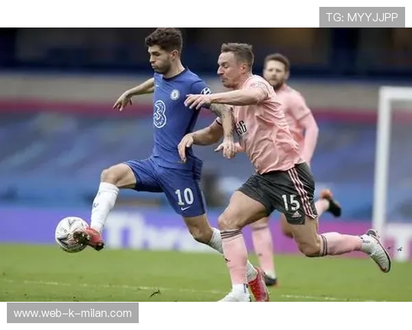 卢顿拼抢积极不退缩